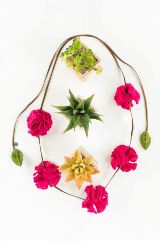 FriFrida & Chloé Pink Carnations Necklace